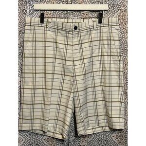 Nike Golf Men’s Beige White Plaid Flat Front Shorts Size 34 Preppy Summer Resort